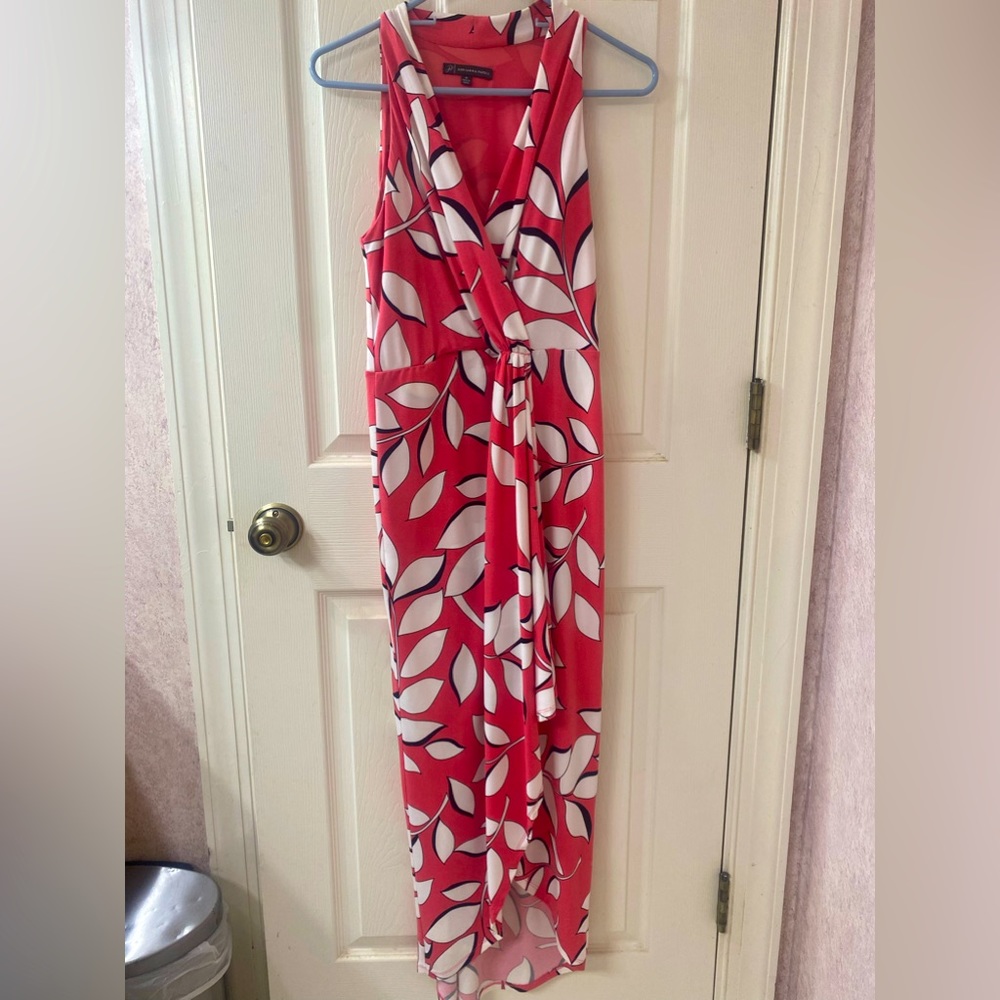 Women’s sleeveless dress